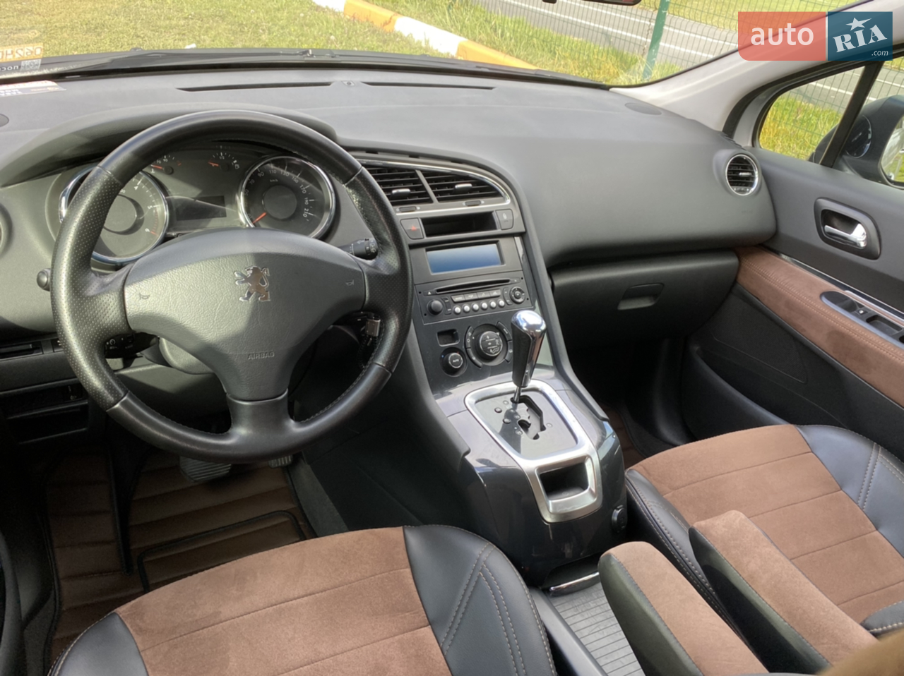 2011 Peugeot 5008 - мініатюра 24