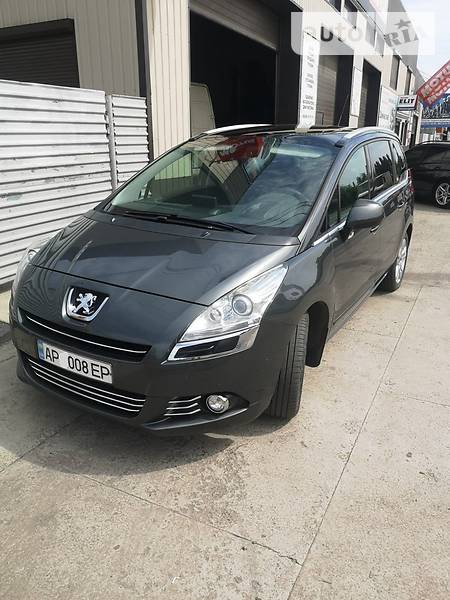 Peugeot 5008 2 0HDI AISIN 7M Allu