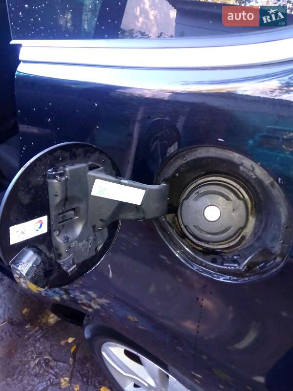 Мінівен Peugeot 5008 2012 в Києві