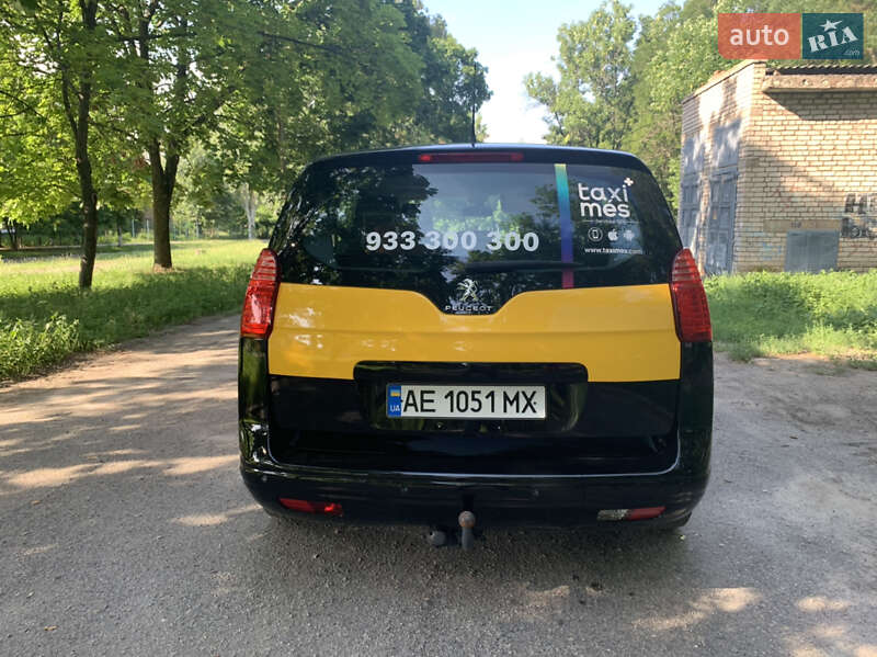 Універсал Peugeot 5008 2013 в Нікополі