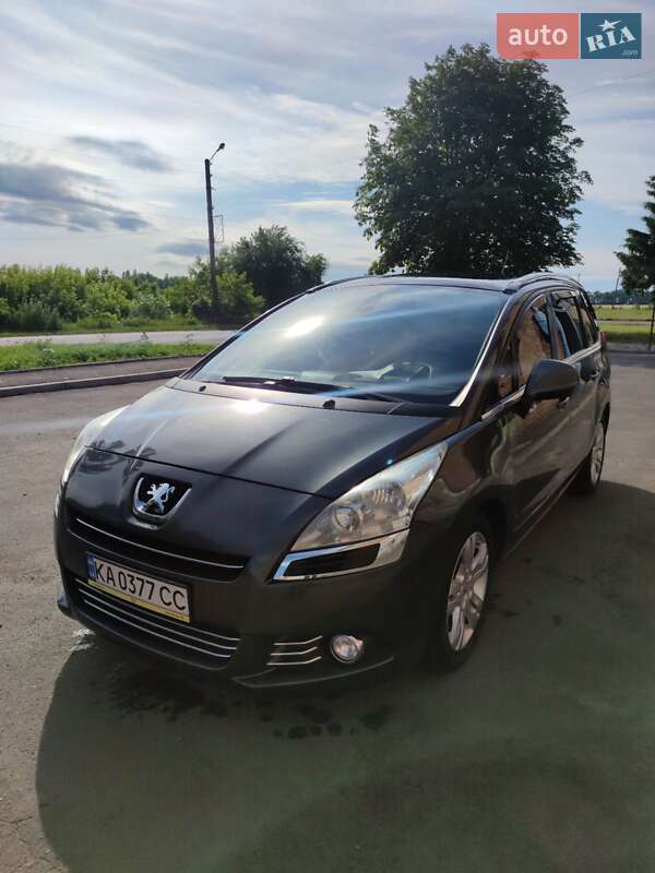 Peugeot 5008 2010