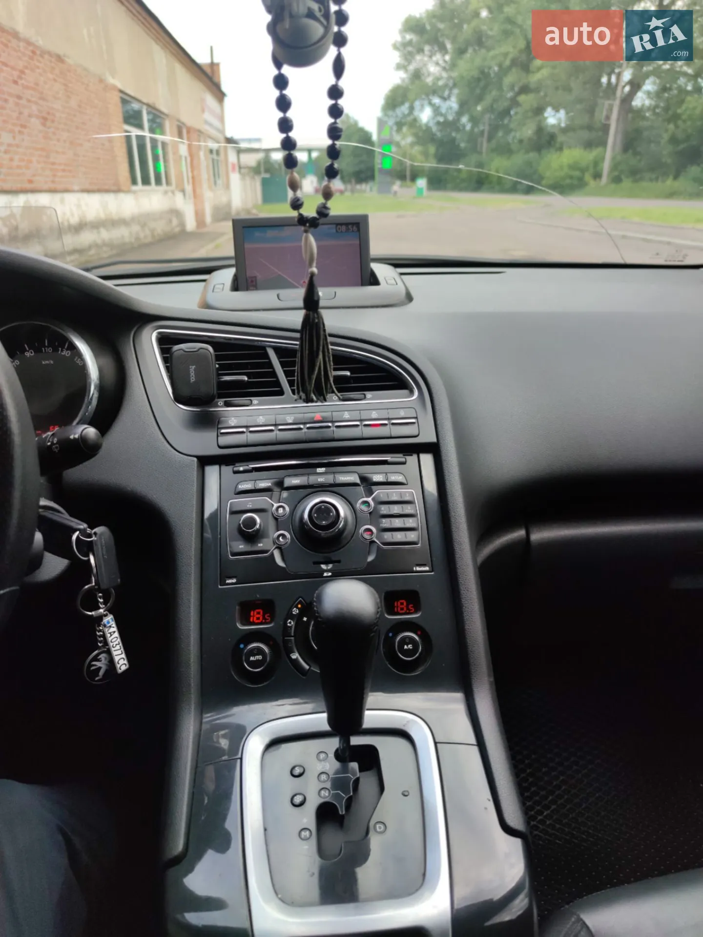 2010 Peugeot 5008 - мініатюра 10
