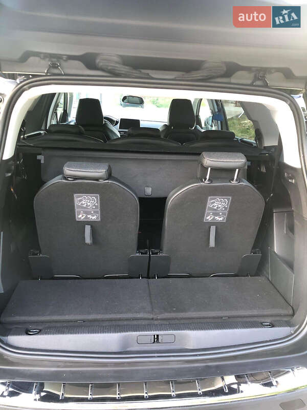 Позашляховик / Кросовер Peugeot 5008 2019 в Львові