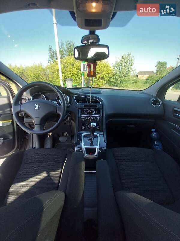 Мікровен Peugeot 5008 2009 в Коломиї