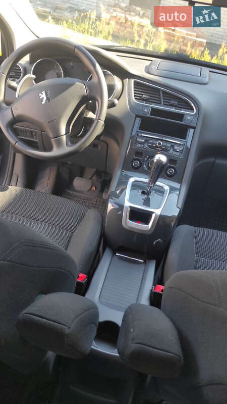 Минивэн Peugeot 5008 2013 в Луцке фото 12 Минивэн Peugeot 5008 2013 в Луцке
