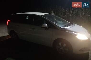 Мінівен Peugeot 5008 2012 в Львові