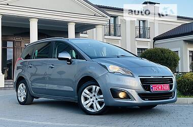 Минивэн Peugeot 5008 2016 в 