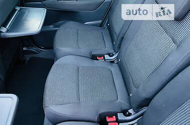 Минивэн Peugeot 5008 2016 в 