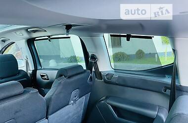 Минивэн Peugeot 5008 2016 в 