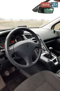 Минивэн Peugeot 5008 2011 в Черкассах