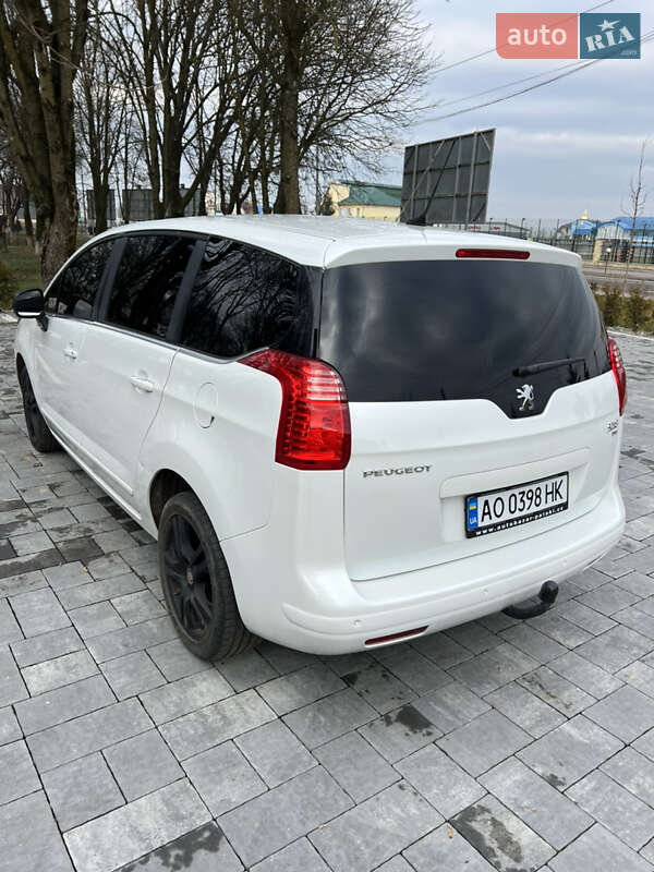 Минивэн Peugeot 5008 2012 в Тячеве