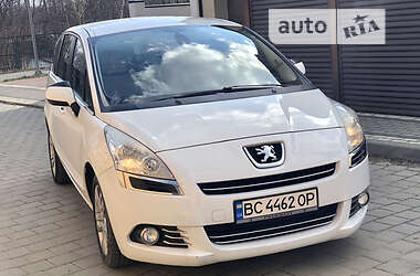 Мікровен Peugeot 5008 2013 в 