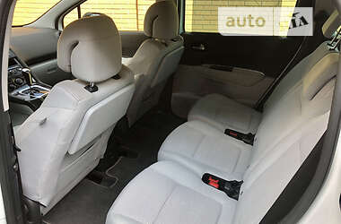 Мікровен Peugeot 5008 2013 в 