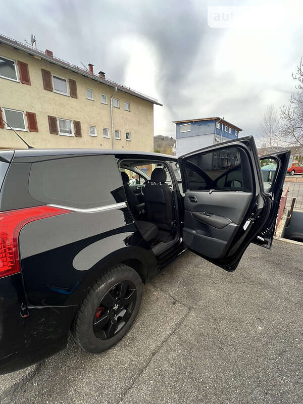 Мікровен Peugeot 5008 2010 в Івано-Франківську