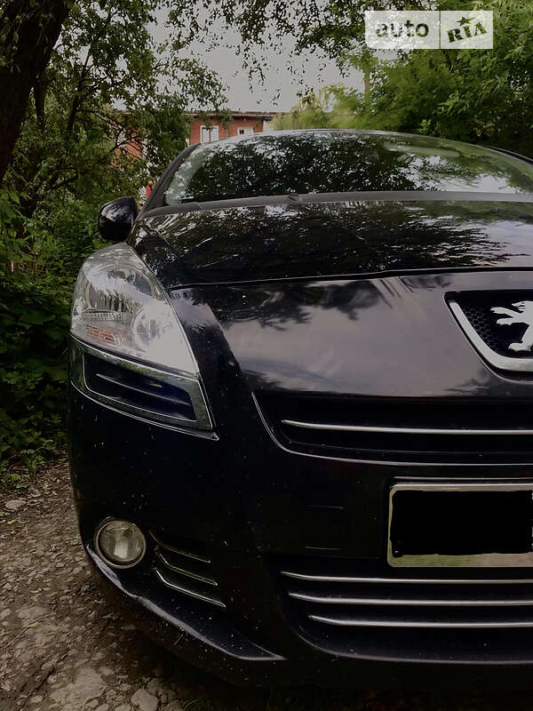Мікровен Peugeot 5008 2010 в Івано-Франківську