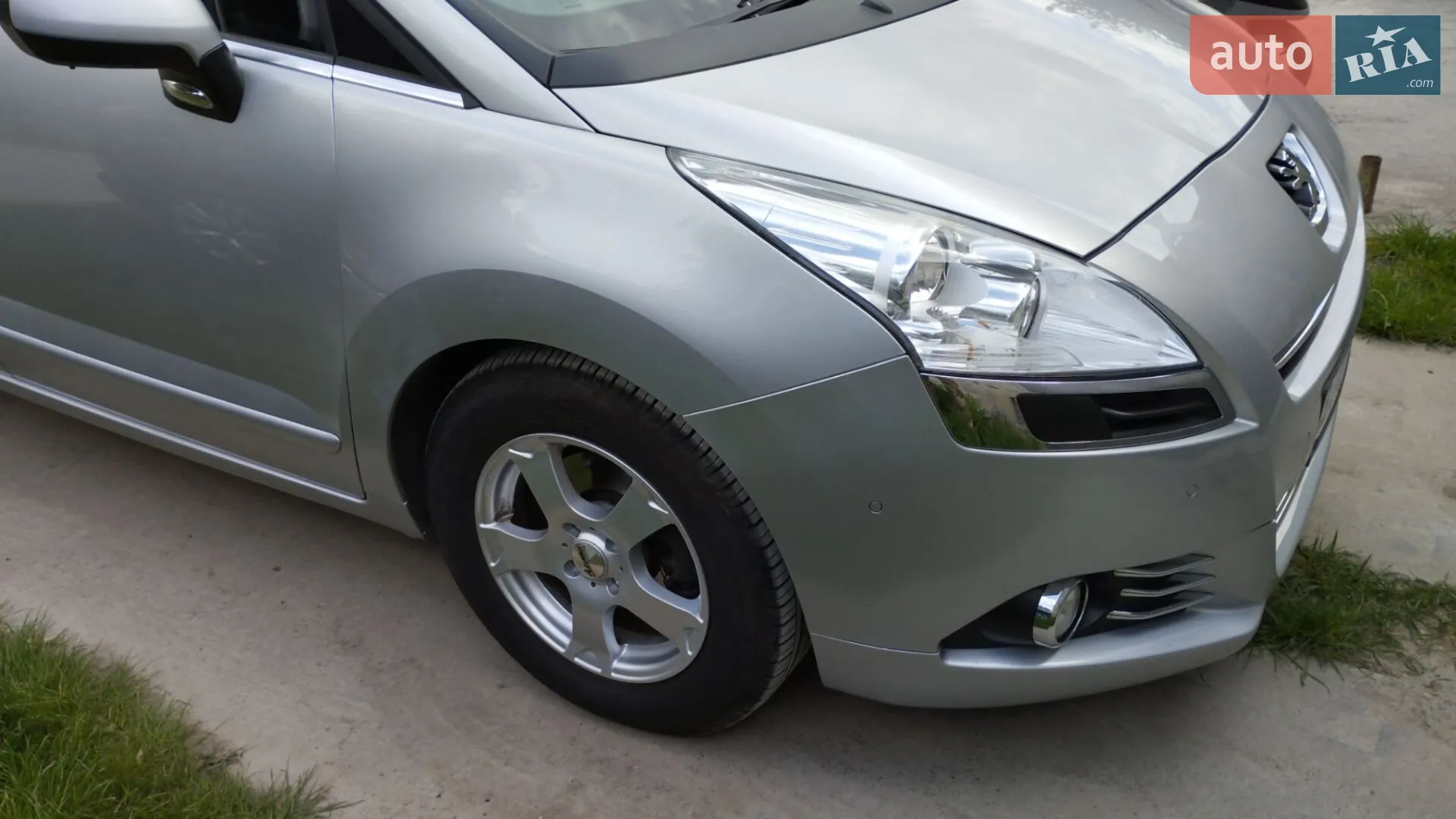 2011 Peugeot 5008 - мініатюра 2
