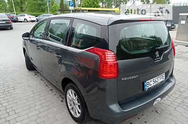 Микровэн Peugeot 5008 2010 в Львове