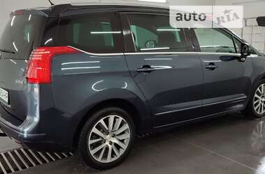 Микровэн Peugeot 5008 2014 в 