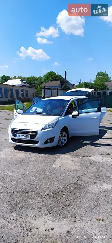 Peugeot 5008 2014