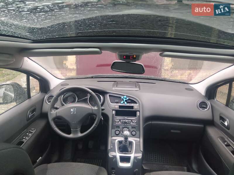 Мікровен Peugeot 5008 2010 в Івано-Франківську фото 5 Мікровен Peugeot 5008 2010 в Івано-Франківську