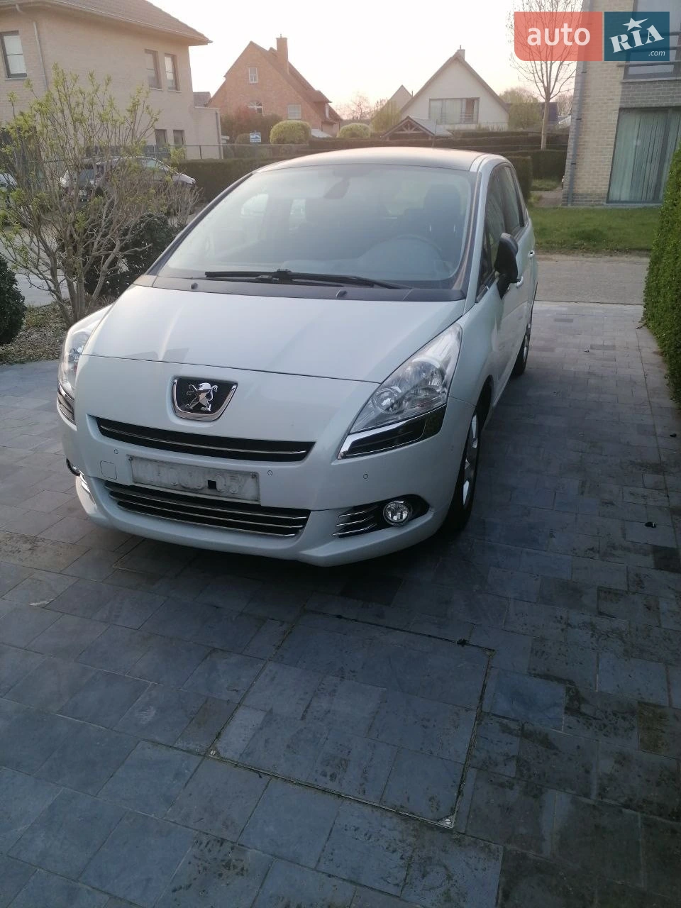 2012 Peugeot 5008 - мініатюра 9