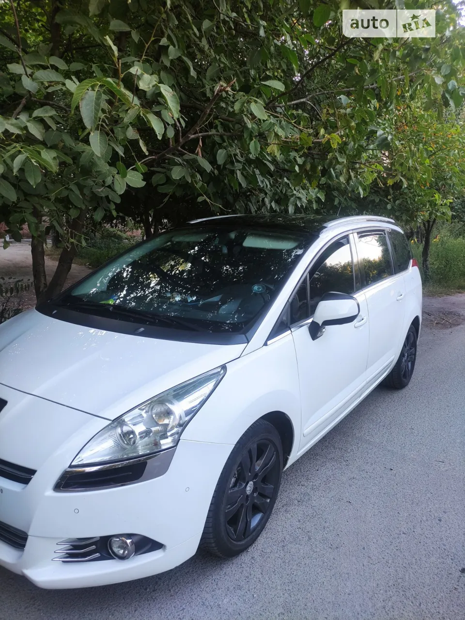 2012 Peugeot 5008 - мініатюра 11