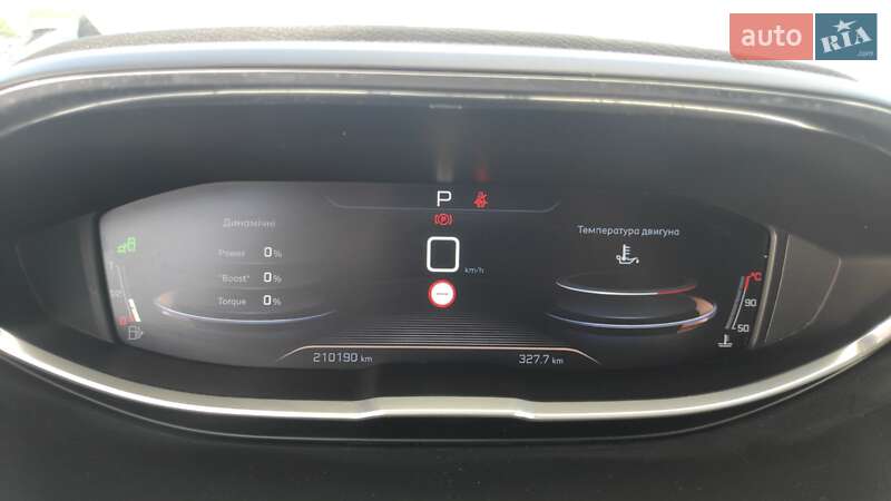 Позашляховик / Кросовер Peugeot 5008 2017 в Львові фото 26 Позашляховик / Кросовер Peugeot 5008 2017 в Львові