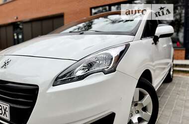 Мікровен Peugeot 5008 2015 в 
