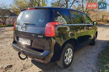 Микровэн Peugeot 5008 2016 в Умани