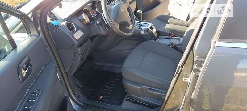 Мікровен Peugeot 5008 2012 в Дніпрі