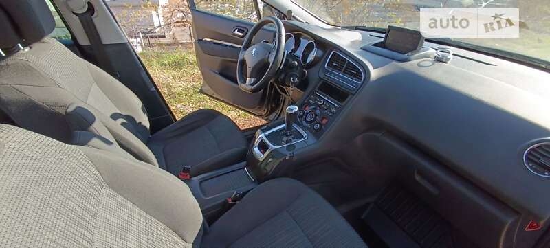 Мікровен Peugeot 5008 2012 в Дніпрі