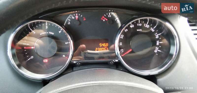 Мікровен Peugeot 5008 2014 в Ковелі