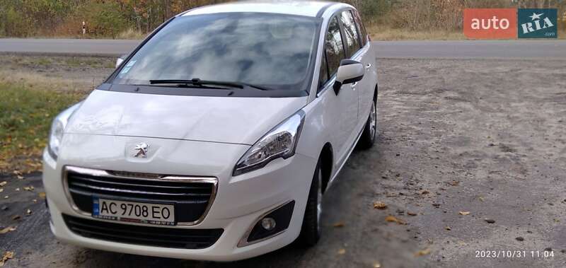 Мікровен Peugeot 5008 2014 в Ковелі