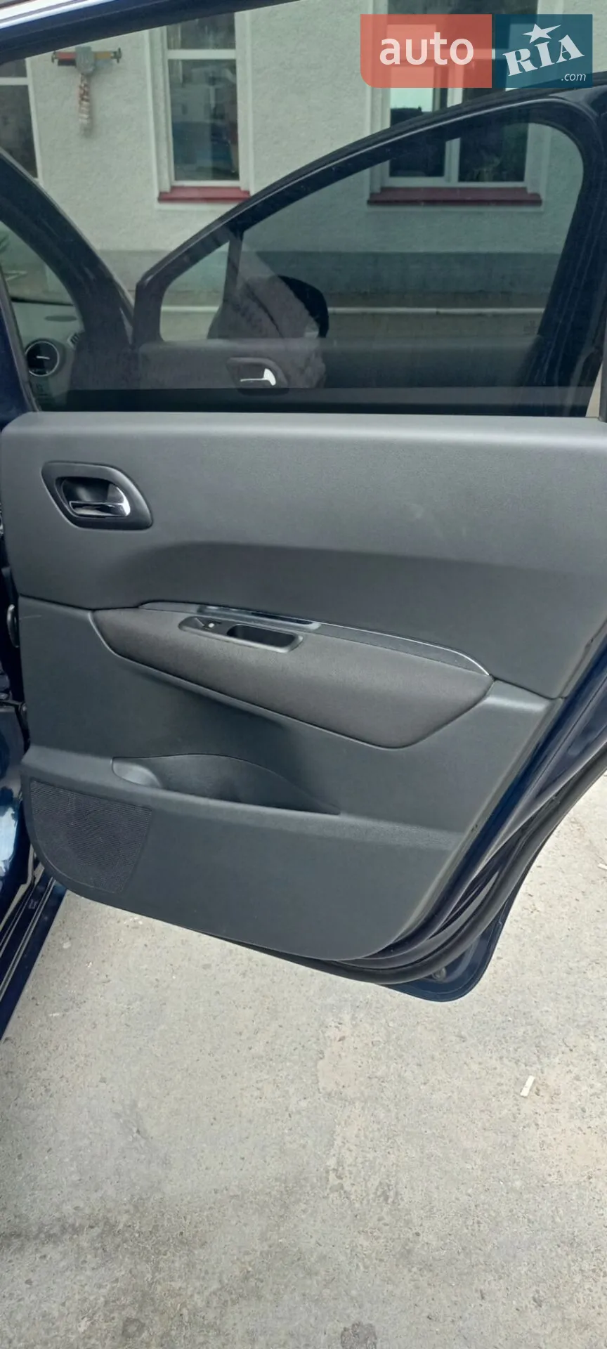 2011 Peugeot 5008 - мініатюра 13