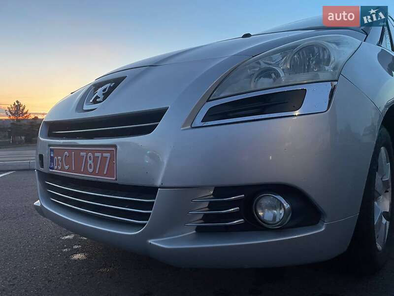 Мікровен Peugeot 5008 2010 в Луцьку