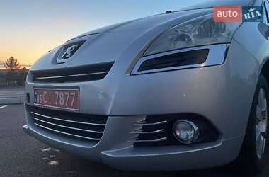 Микровэн Peugeot 5008 2010 в Луцке