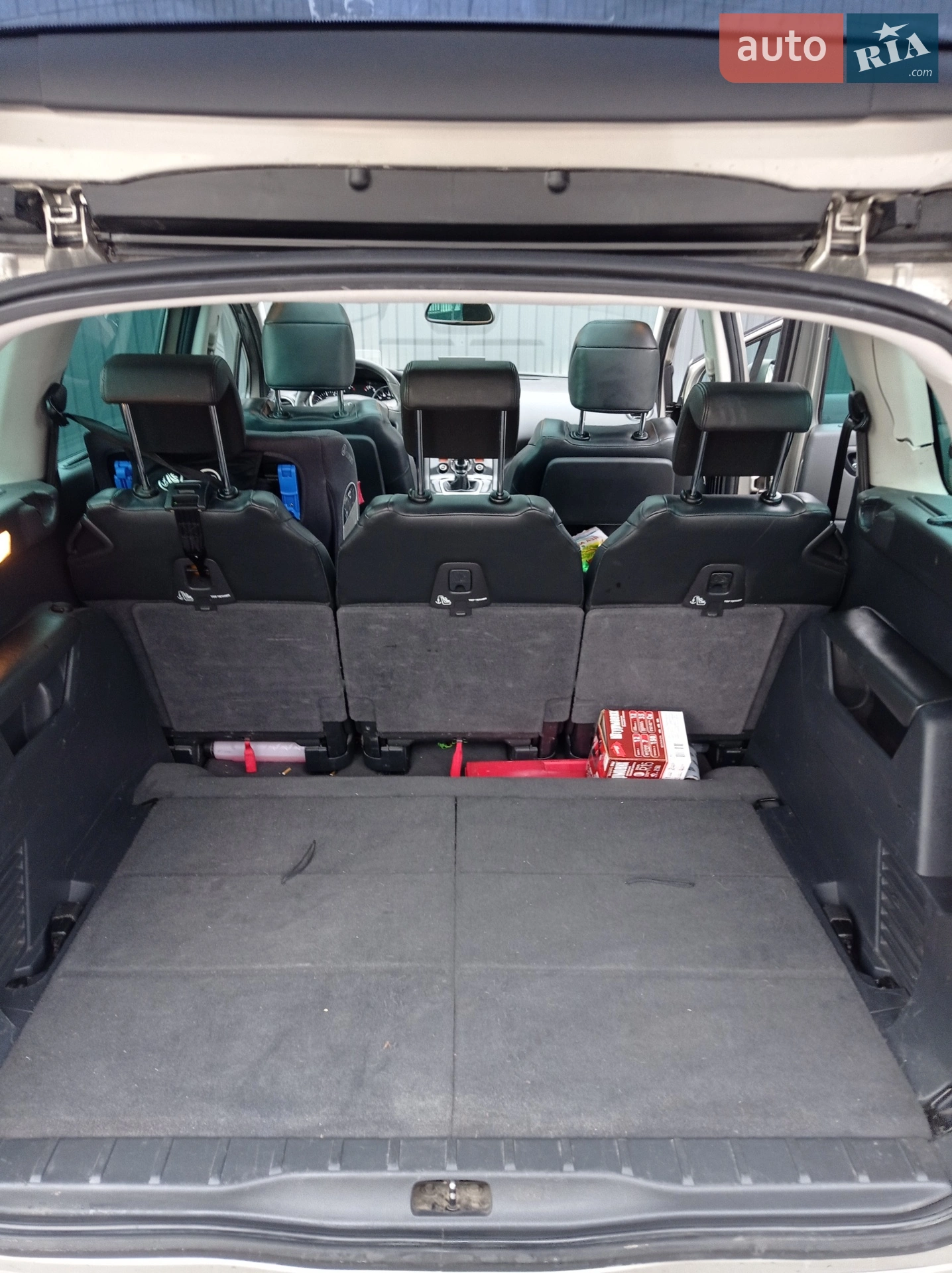 2010 Peugeot 5008 - мініатюра 4