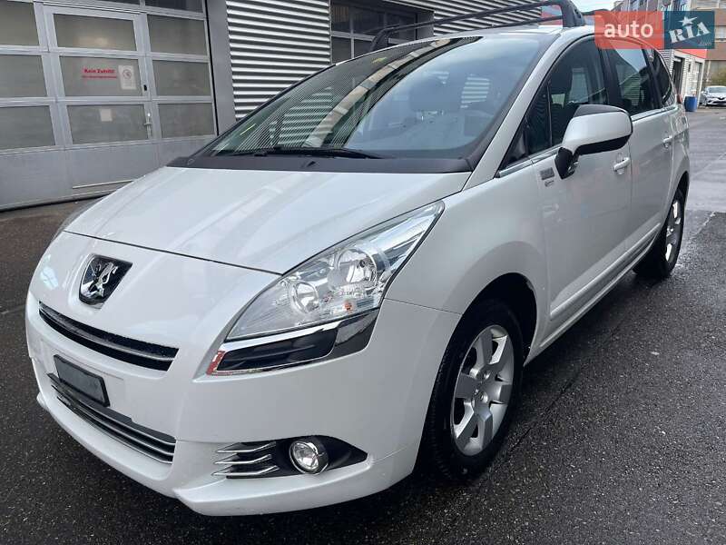 Мікровен Peugeot 5008 2011 в Луцьку