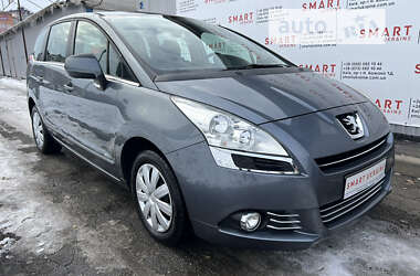 Мікровен Peugeot 5008 2011 в Києві