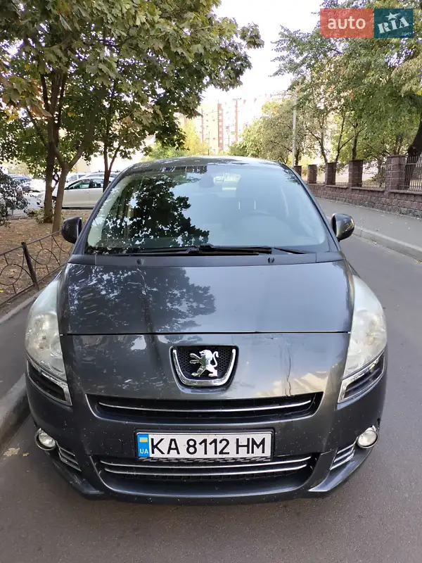 Peugeot 5008