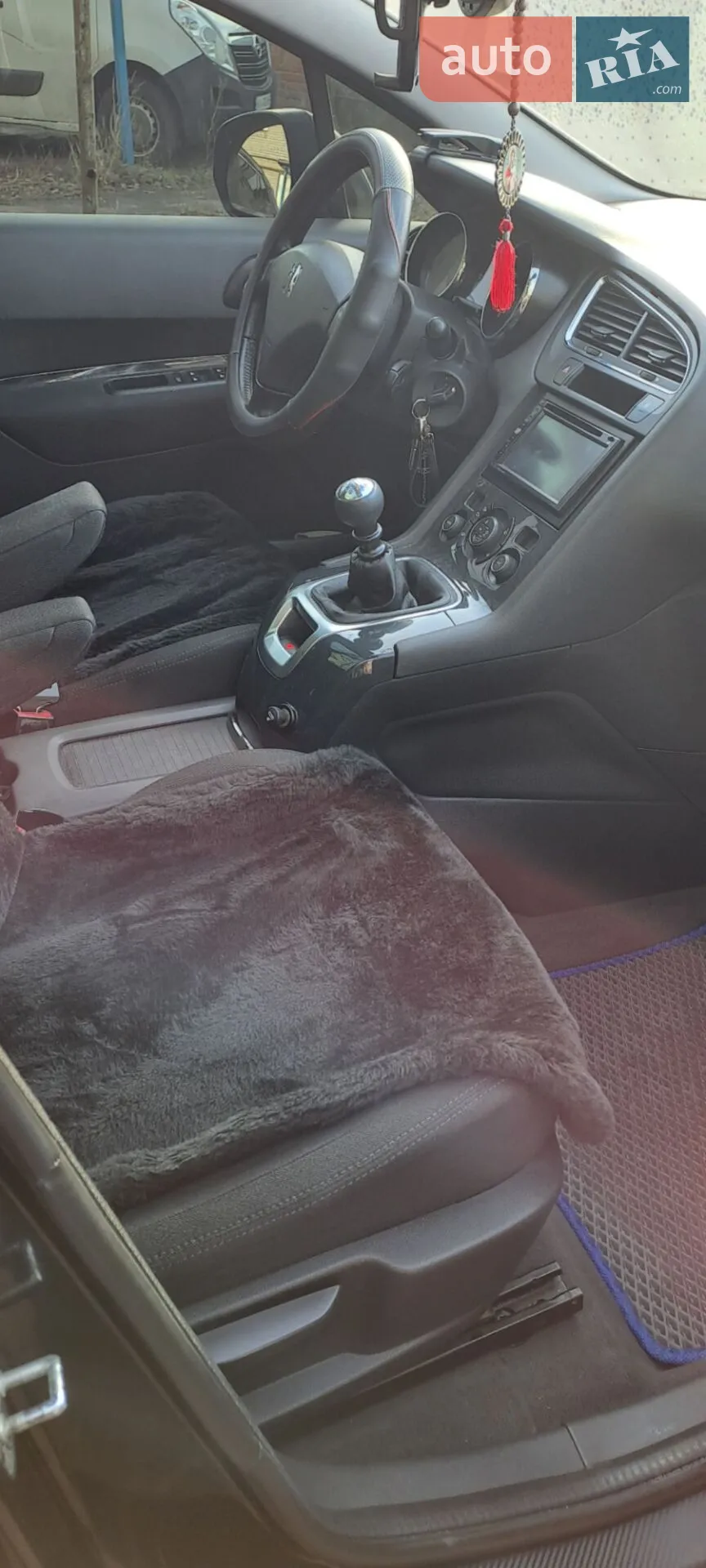 2010 Peugeot 5008 - мініатюра 11