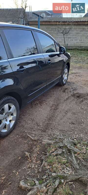 Мікровен Peugeot 5008 2010 в Житомирі