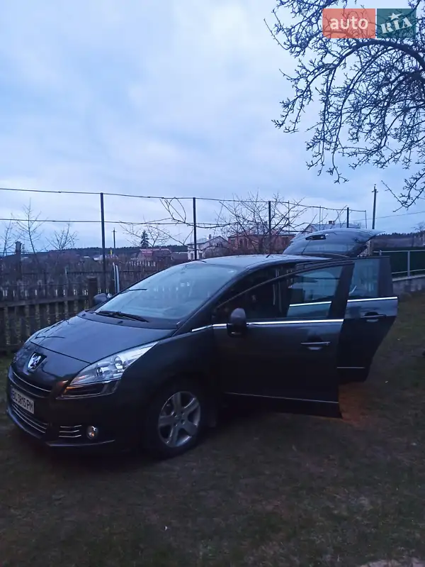 Мікровен Peugeot 5008 2009 в 