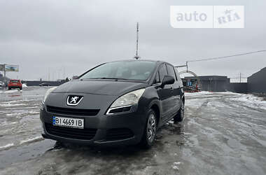 Мікровен Peugeot 5008 2011 в Полтаві