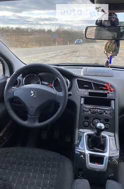 Микровэн Peugeot 5008 2013 в Львове