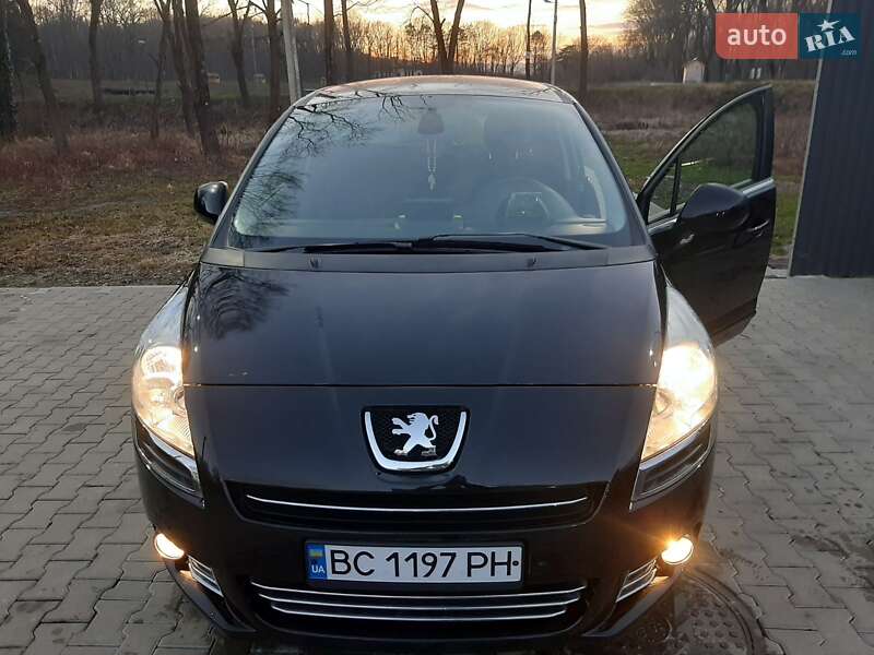 Мікровен Peugeot 5008 2013 в Дрогобичі