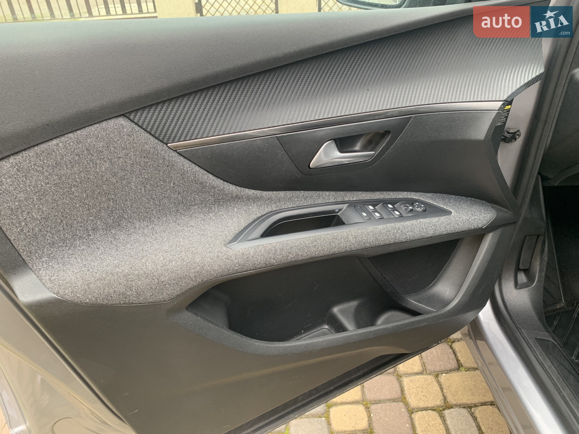 2018 Peugeot 5008 - мініатюра 18