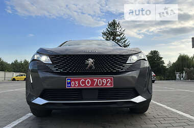 Внедорожник / Кроссовер Peugeot 5008 2021 в Луцке