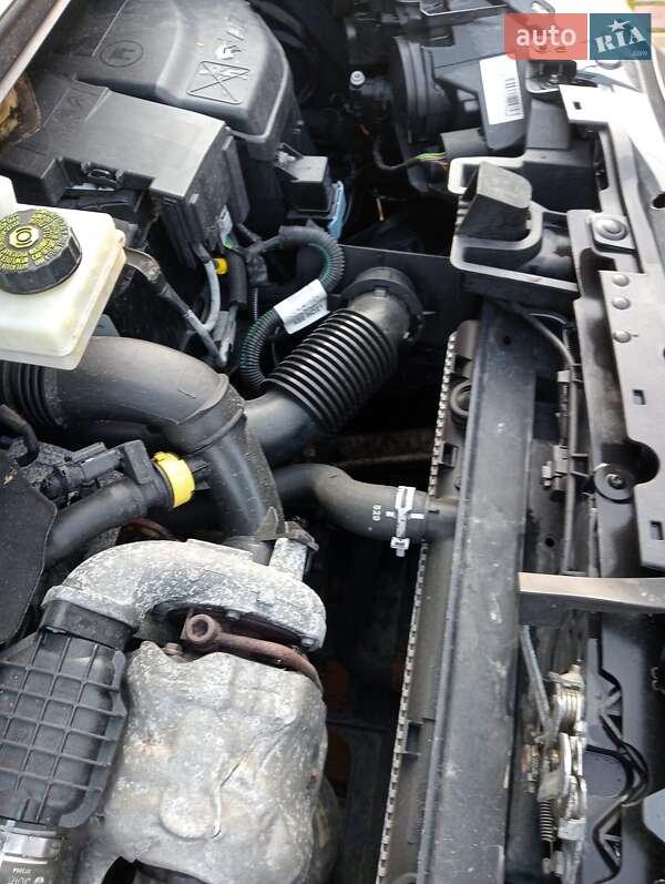 Мікровен Peugeot 5008 2011 в Рівному