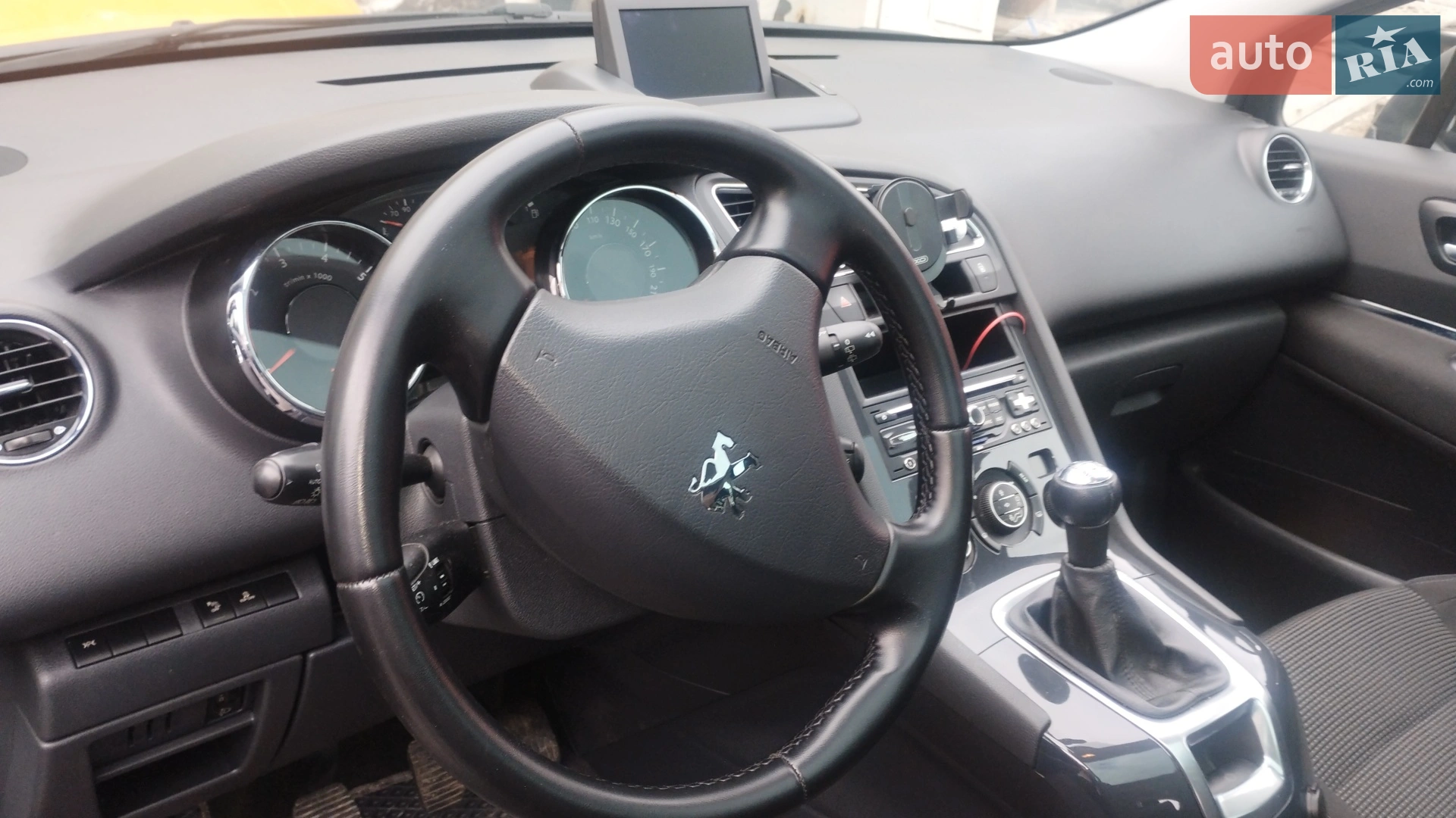 2010 Peugeot 5008 - мініатюра 11